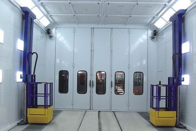 Multi-fold door